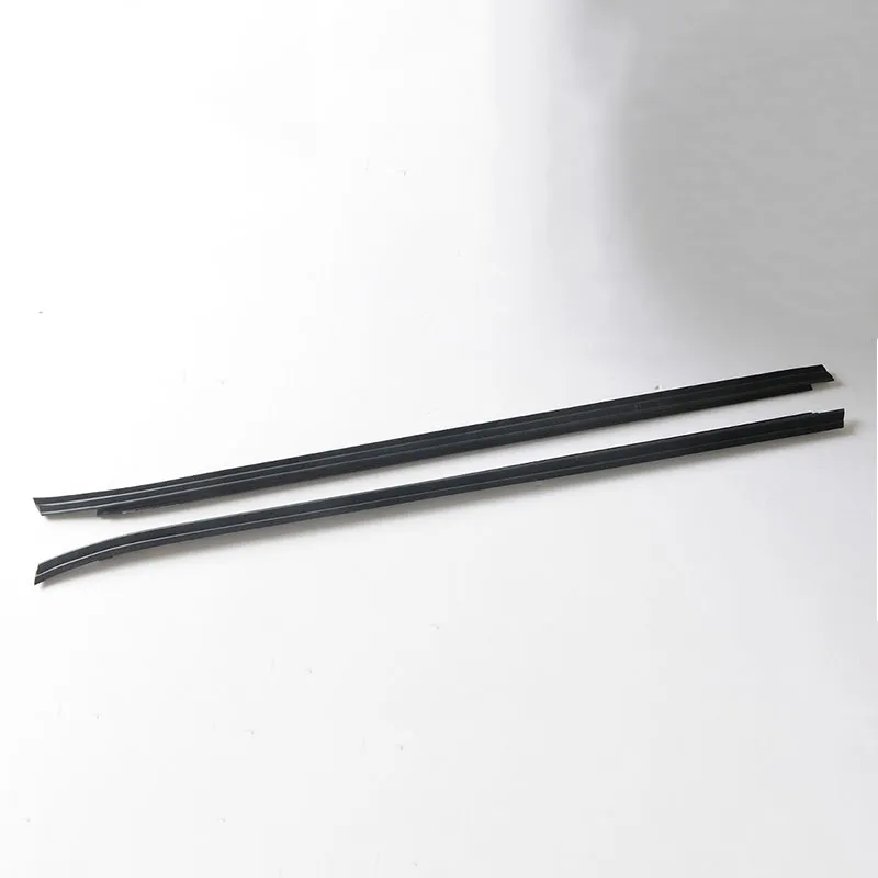 Уплотнитель внутреннего и внешнего водоотталкивания двери (4)